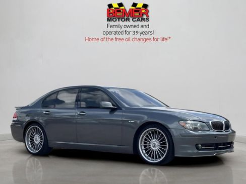 Used 2007 BMW 750i image 7