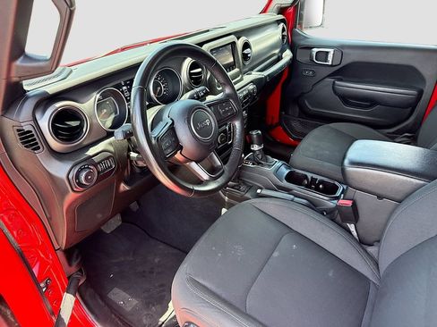 Used 2022 Jeep Wrangler Unlimited Sport AWD/4WD image 25