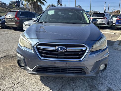 Used 2018 Subaru Outback 2.5i Limited w/ Popular Package #2 image 8