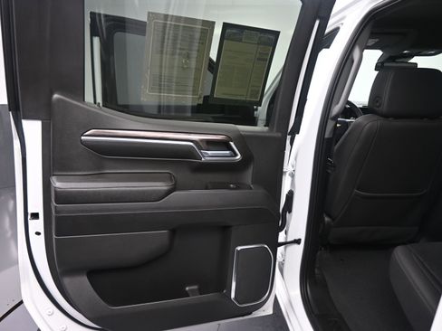 Certified 2023 Chevrolet Silverado 1500 LTZ w/ LTZ Convenience Package II image 18