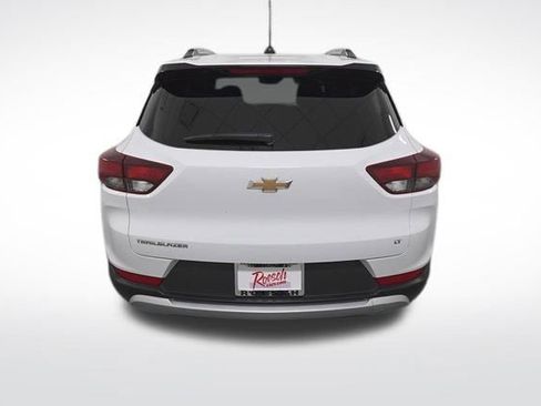 Used 2023 Chevrolet TrailBlazer LT w/ Convenience Package image 4