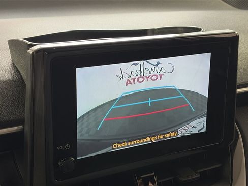 Used 2024 Toyota Corolla Cross AWD Hybrid w/ Moonroof Package image 17