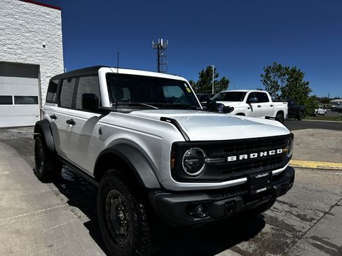 Used 2024 Ford Bronco Black Diamond AWD/4WD image 8