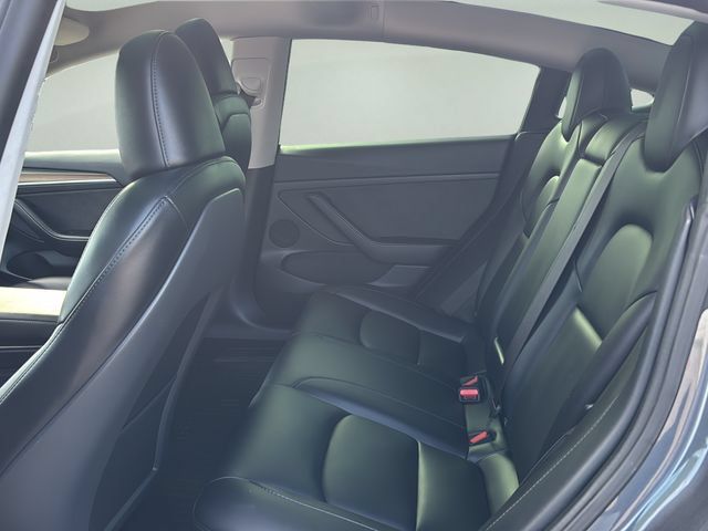 Used 2023 Tesla Model 3 Standard Range RWD image 14