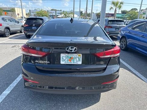 Used 2018 Hyundai Elantra SEL FWD image 8
