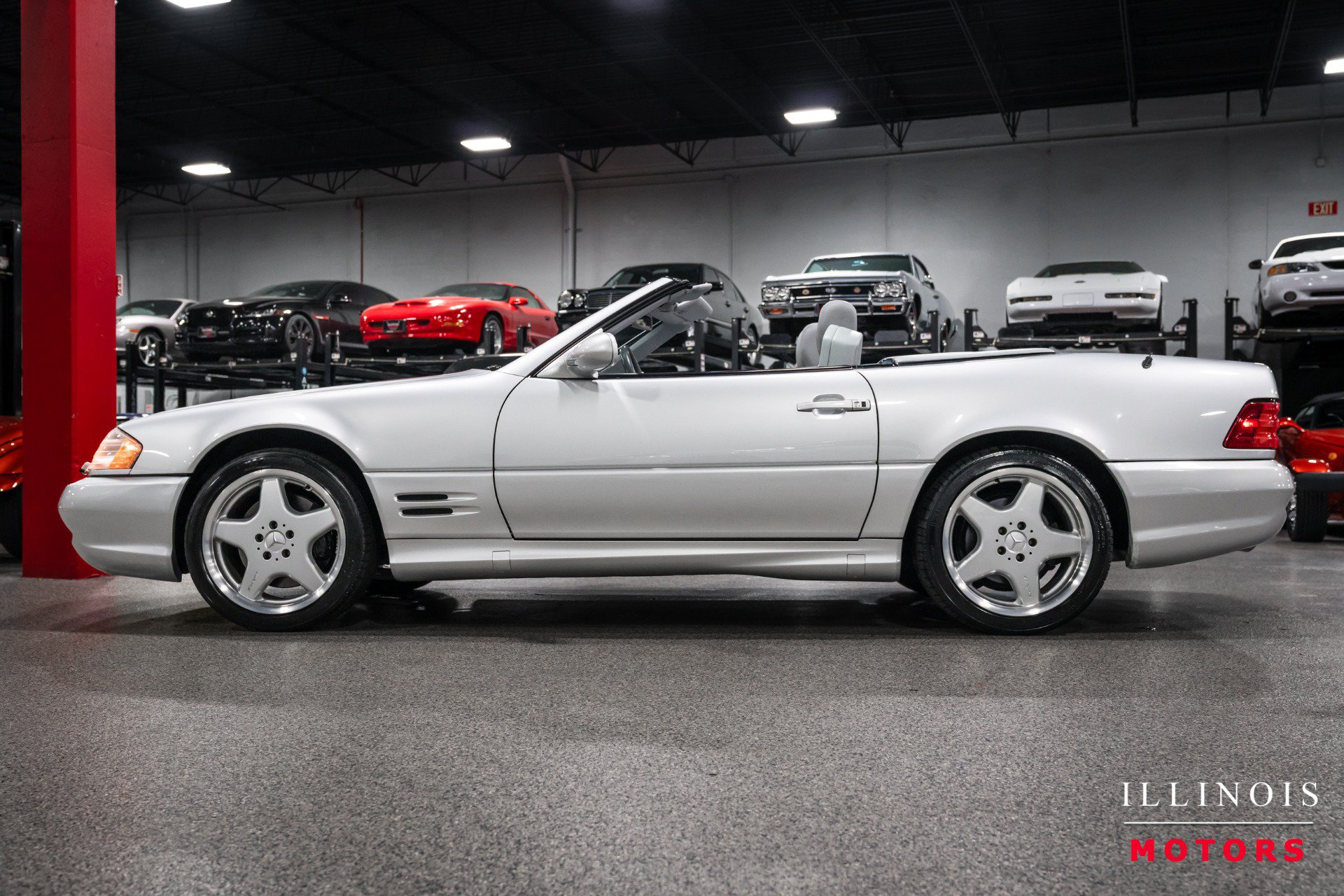 Used 2002 Mercedes-Benz SL 500 image 2