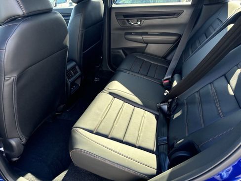 Used 2025 Honda CR-V Sport-L image 5