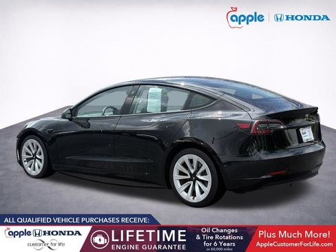 Used 2023 Tesla Model 3 Standard Range RWD image 4