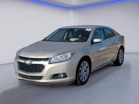 Used 2015 Chevrolet Malibu LT w/ Leather Package image 5