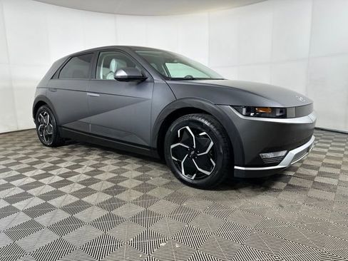 Certified 2023 Hyundai Ioniq 5 SEL image 2