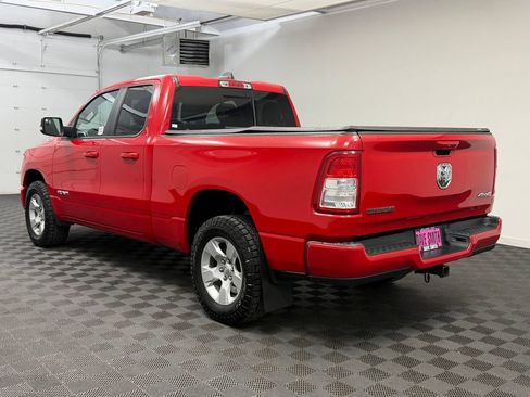 Used 2022 RAM 1500 Big Horn AWD/4WD image 3