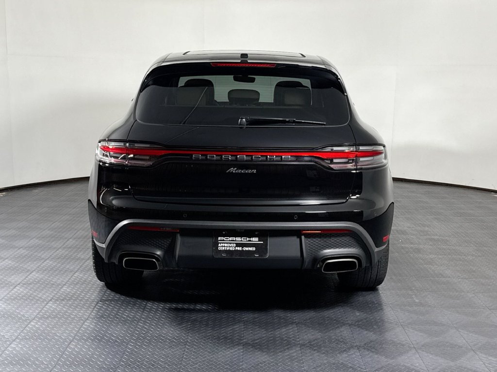 Certified 2026 Porsche Macan AWD/4WD image 6