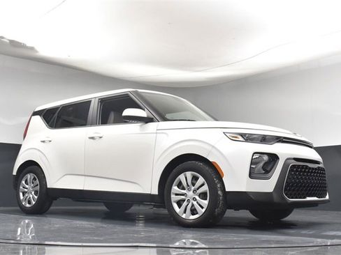 Certified 2021 Kia Soul LX image 29
