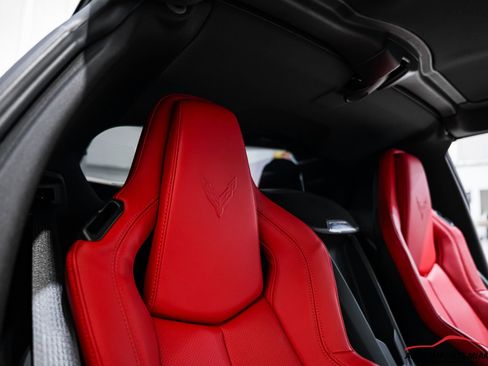 Used 2025 Chevrolet Corvette Z06 RWD image 49