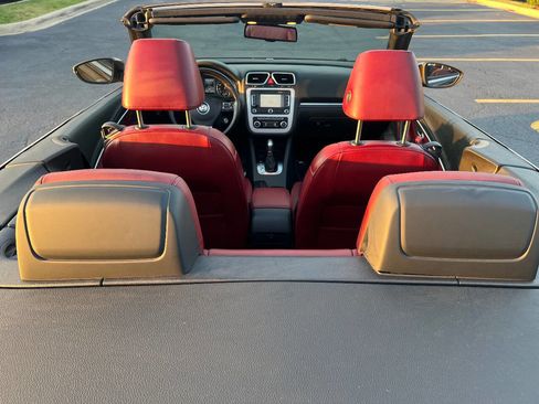 Used 2012 Volkswagen Eos Lux image 22