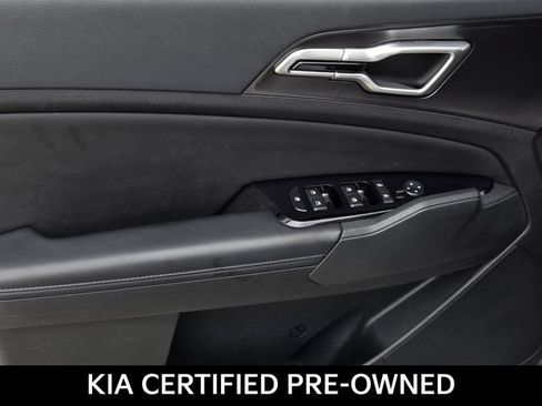 Certified 2023 Kia Sportage EX FWD image 17
