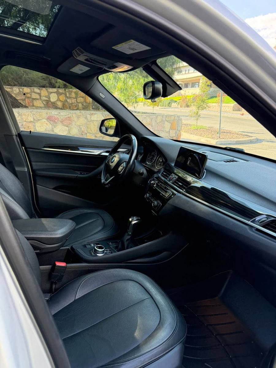 Used 2017 BMW X1 xDrive28i AWD/4WD image 11