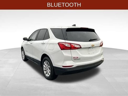Used 2020 Chevrolet Equinox LS w/ LS Convenience Package image 5