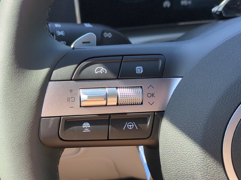 New 2026 Hyundai Tucson Limited AWD/4WD image 18