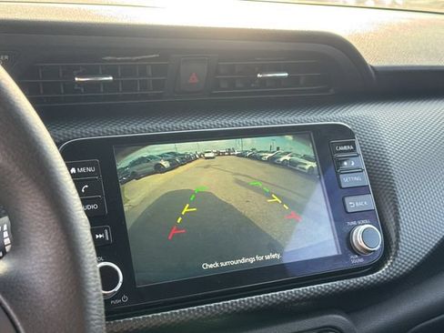 Used 2024 Nissan Kicks SV FWD image 18