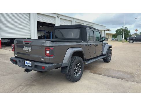 Used 2020 Jeep Gladiator Overland AWD/4WD image 8
