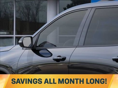 New 2027 Chevrolet Traverse Z71 w/ Driver Confidence Package AWD/4WD image 12