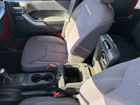 Used 2013 Jeep Wrangler Unlimited Sahara w/ Connectivity Group image 45