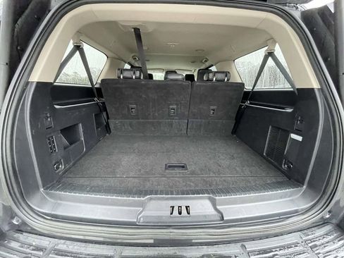 Used 2023 Ford Expedition Max XLT image 10