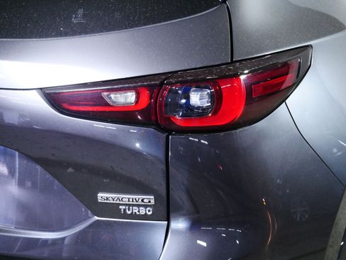 Used 2024 MAZDA CX-5 Signature AWD/4WD image 17