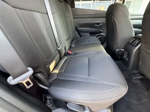 Used 2025 Hyundai Tucson SEL FWD image 6
