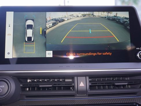 New 2026 Toyota Prius Limited image 15