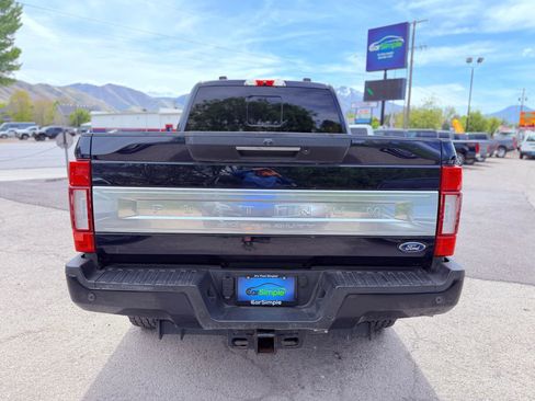 Used 2022 Ford F350 Platinum w/ Tremor Off-Road Package AWD/4WD image 10