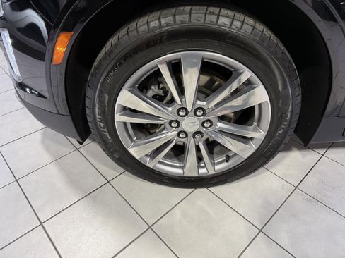 Used 2024 Cadillac XT5 Premium Luxury image 39