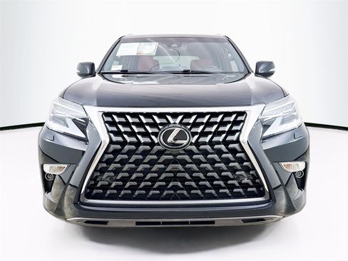 Used 2023 Lexus GX 460 Premium image 2