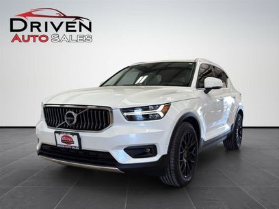 Used 2022 Volvo XC40 T5 Inscription