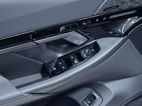 New 2026 BMW 530i xDrive w/ M Sport Package image 15