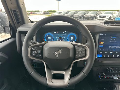 New 2026 Ford Bronco Badlands w/ Sasquatch Package AWD/4WD image 15