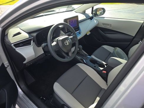 New 2026 Toyota Corolla LE image 9