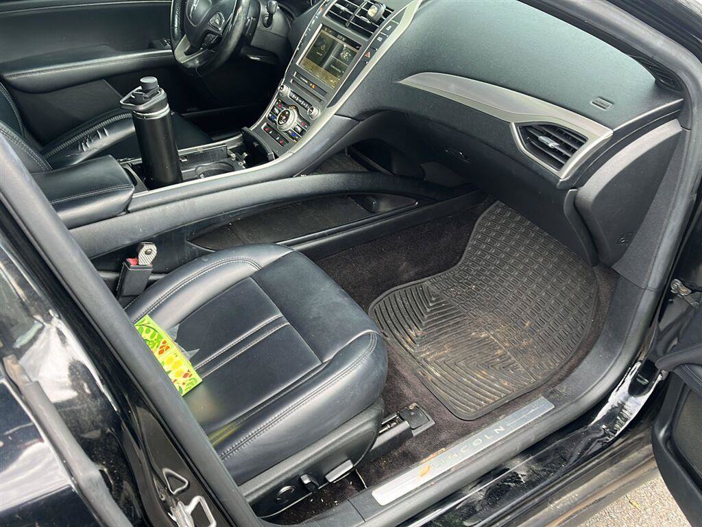 Used 2018 Lincoln MKZ Premiere w/ Magnetic Appearance Package FWD image 8