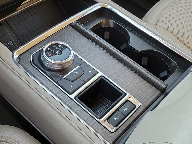 Certified 2021 Ford Expedition Limited RWD image 25