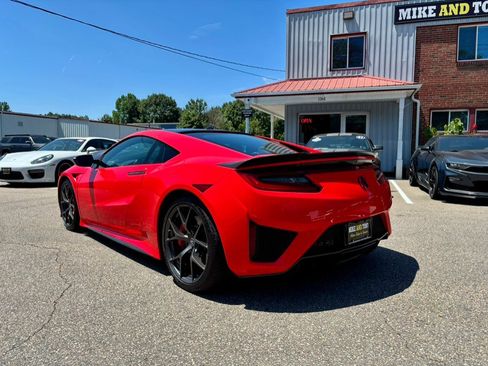 Used 2017 Acura NSX AWD/4WD image 6