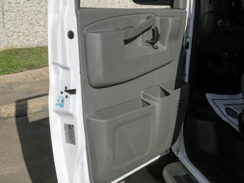 Used 2020 GMC Savana 2500 w/ Driver Convenience Package image 38