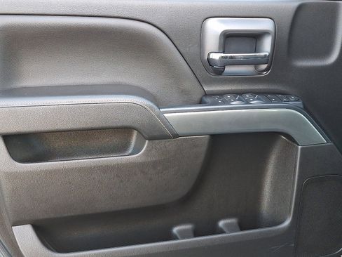 Used 2018 Chevrolet Silverado 1500 LT w/ All Star Edition image 13