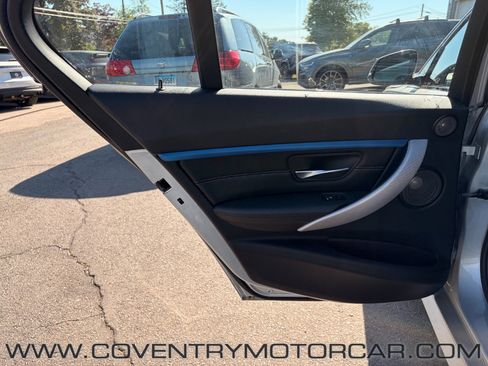 Used 2018 BMW 340i xDrive Sedan AWD/4WD image 41
