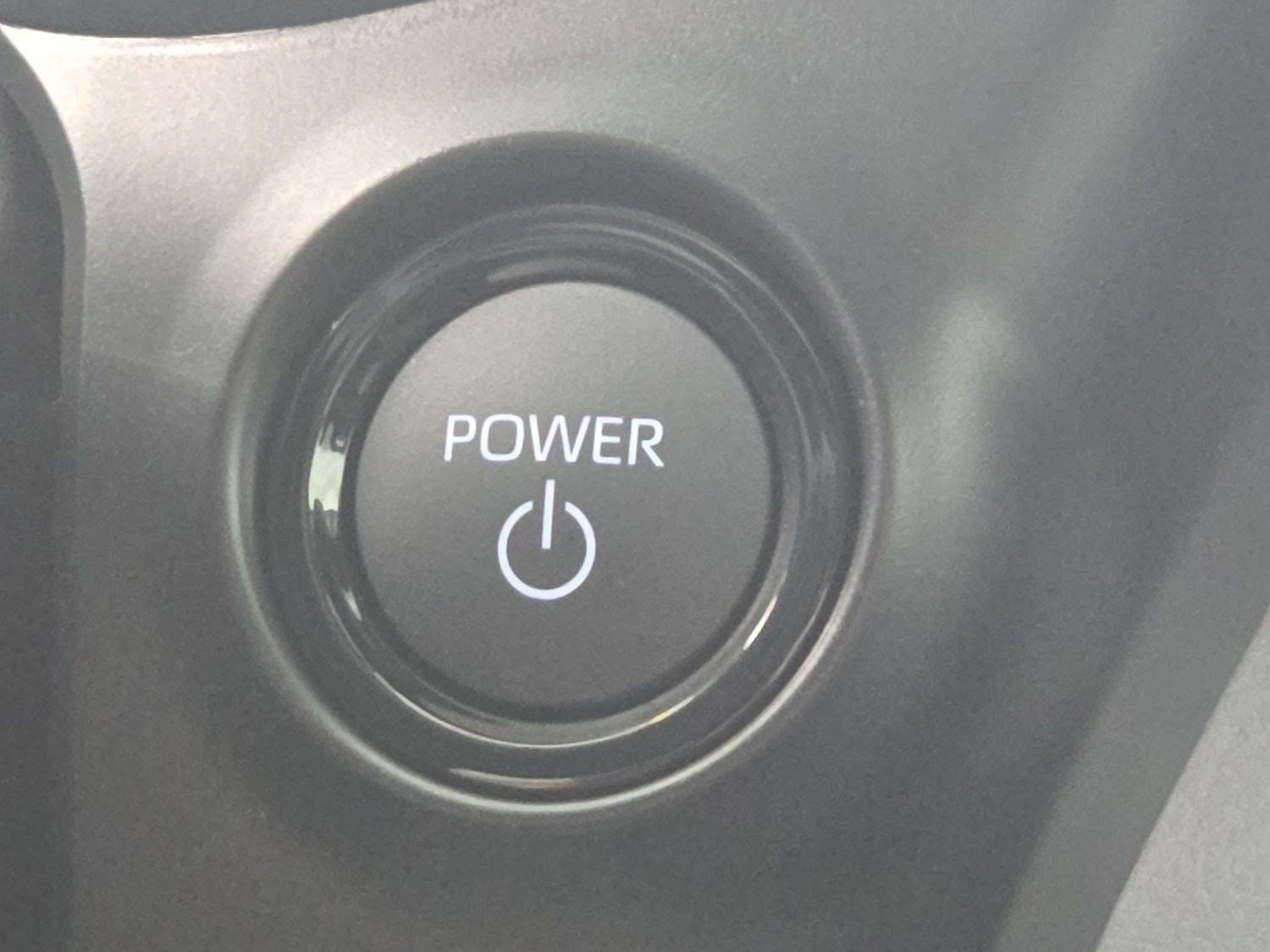 New 2026 Toyota Sienna XLE FWD image 23