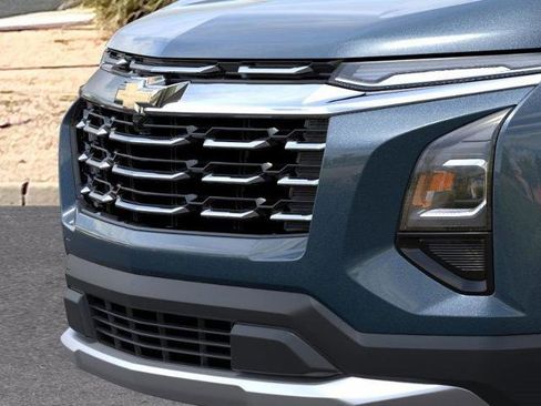 New 2026 Chevrolet Equinox LT image 13