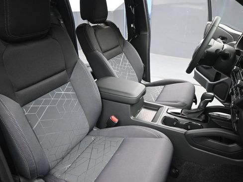 New 2026 Nissan Frontier SV w/ SV Convenience Package image 23