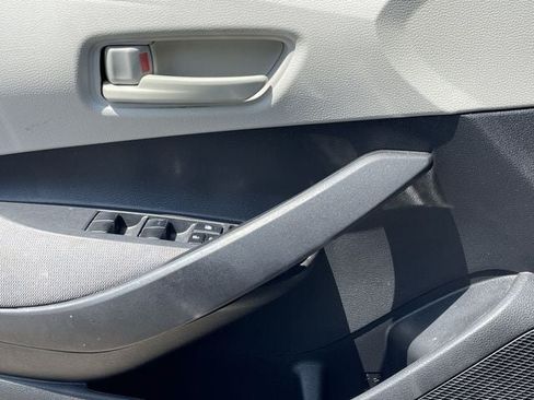 Used 2024 Toyota Corolla LE FWD image 22