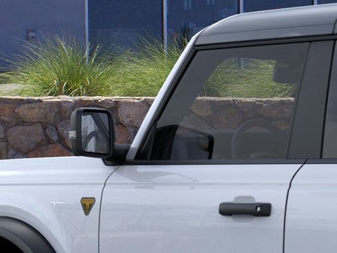 New 2025 Ford Bronco Badlands image 22