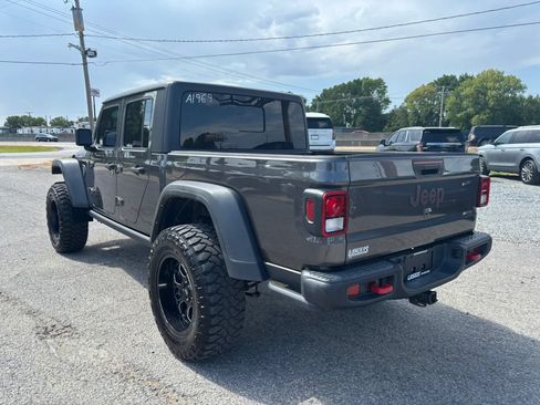 Used 2021 Jeep Gladiator Rubicon w/ Trailer Tow Package AWD/4WD image 3